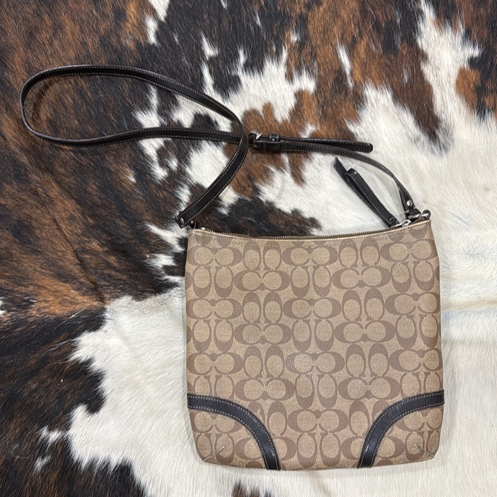 Coach Crossbody - Picture 2 of 5